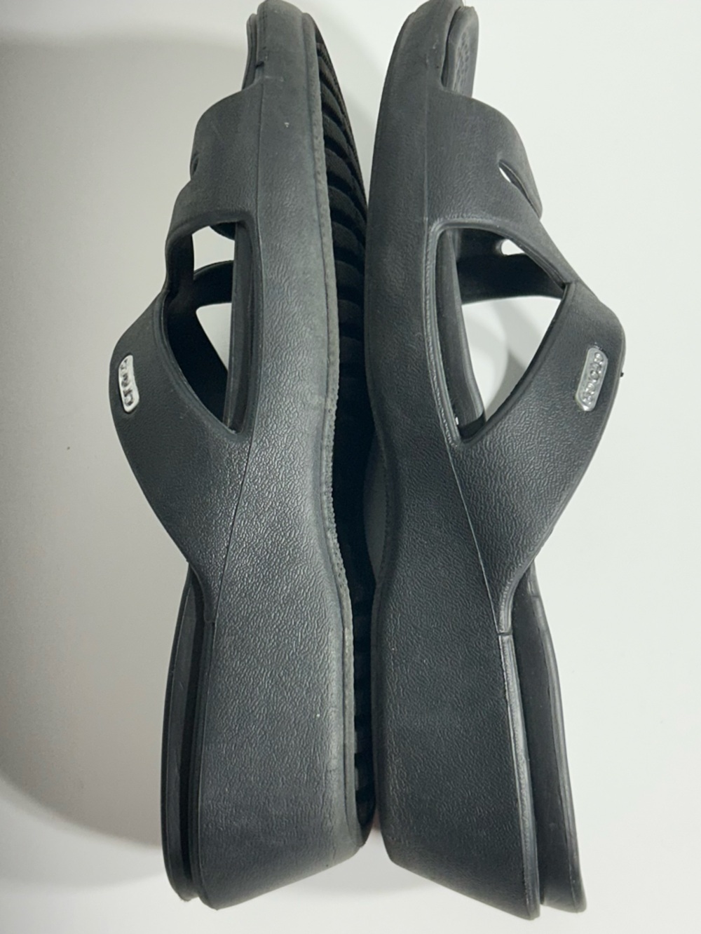 CROCS Black Textured Footbed Strap Women’s Sandals Size 7 - Picture 5 of 6